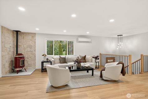 1692 Oak Ridge Drive Camano Island WA 98282