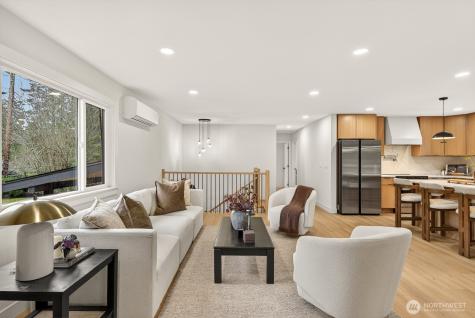 1692 Oak Ridge Drive Camano Island WA 98282