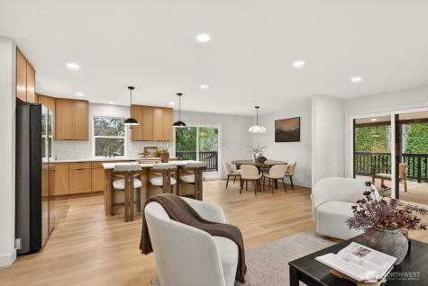 1692 Oak Ridge Drive Camano Island WA 98282
