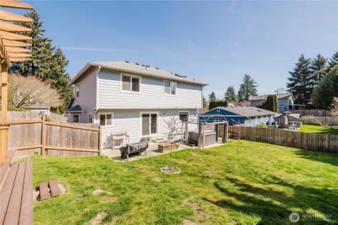 10002 99th Street SW Lakewood WA 98498