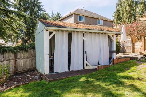 10002 99th Street SW Lakewood WA 98498