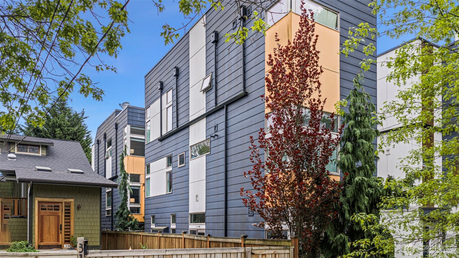 316 S 26th Ave S Seattle WA 98144