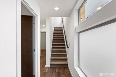 316 S 26th Ave S Seattle WA 98144