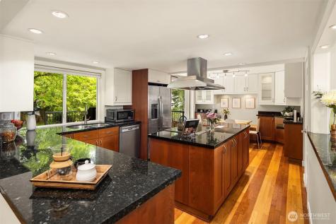 17420 NE 11th Street Bellevue WA 98008