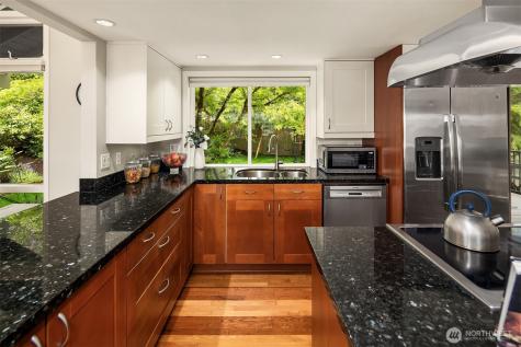 17420 NE 11th Street Bellevue WA 98008