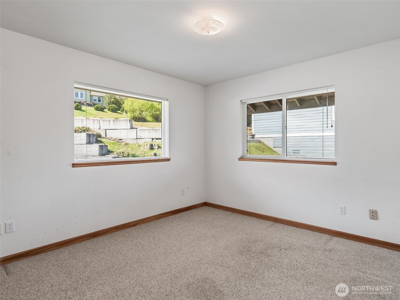 320 N North Street Sequim WA 98382