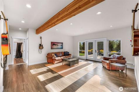 322 Manley Road Bellingham WA 98229