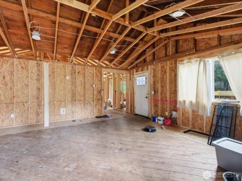 16602 Delano Road Lakebay WA 98349