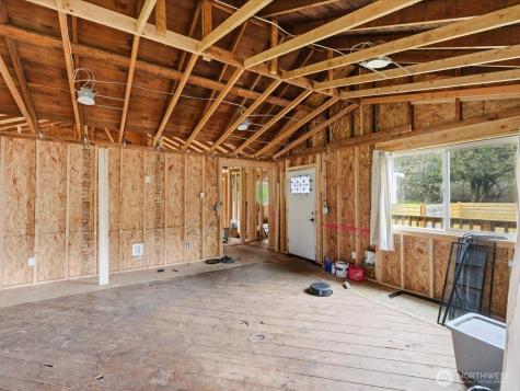 16602 Delano Road Lakebay WA 98349
