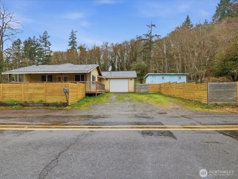16602 Delano Road Lakebay WA 98349