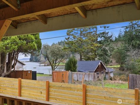 16602 Delano Road Lakebay WA 98349
