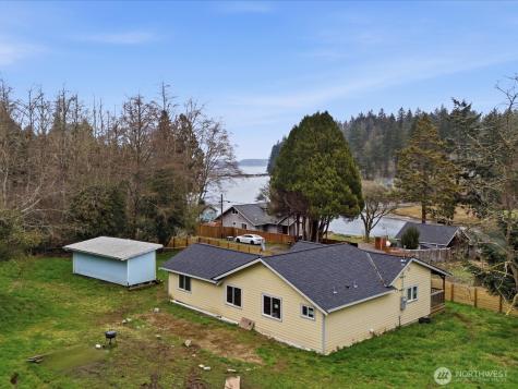 16602 Delano Road Lakebay WA 98349