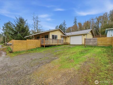 16602 Delano Road Lakebay WA 98349