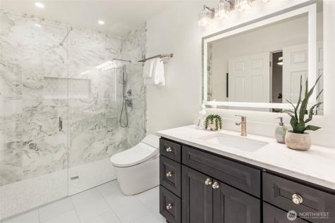 20 Cascade Key Bellevue WA 98006