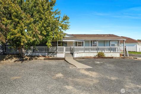 5426 Crystal Springs Place NE Moses Lake WA 98837