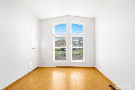 5426 Crystal Springs Place NE Moses Lake WA 98837