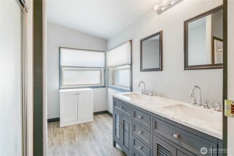 5426 Crystal Springs Place NE Moses Lake WA 98837