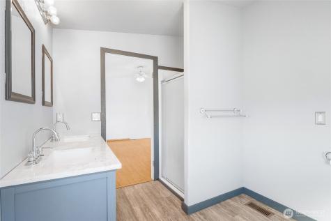 5426 Crystal Springs Place NE Moses Lake WA 98837