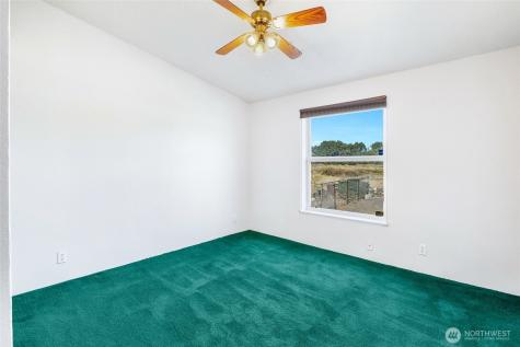 5426 Crystal Springs Place NE Moses Lake WA 98837