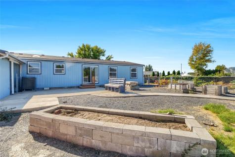 5426 Crystal Springs Place NE Moses Lake WA 98837