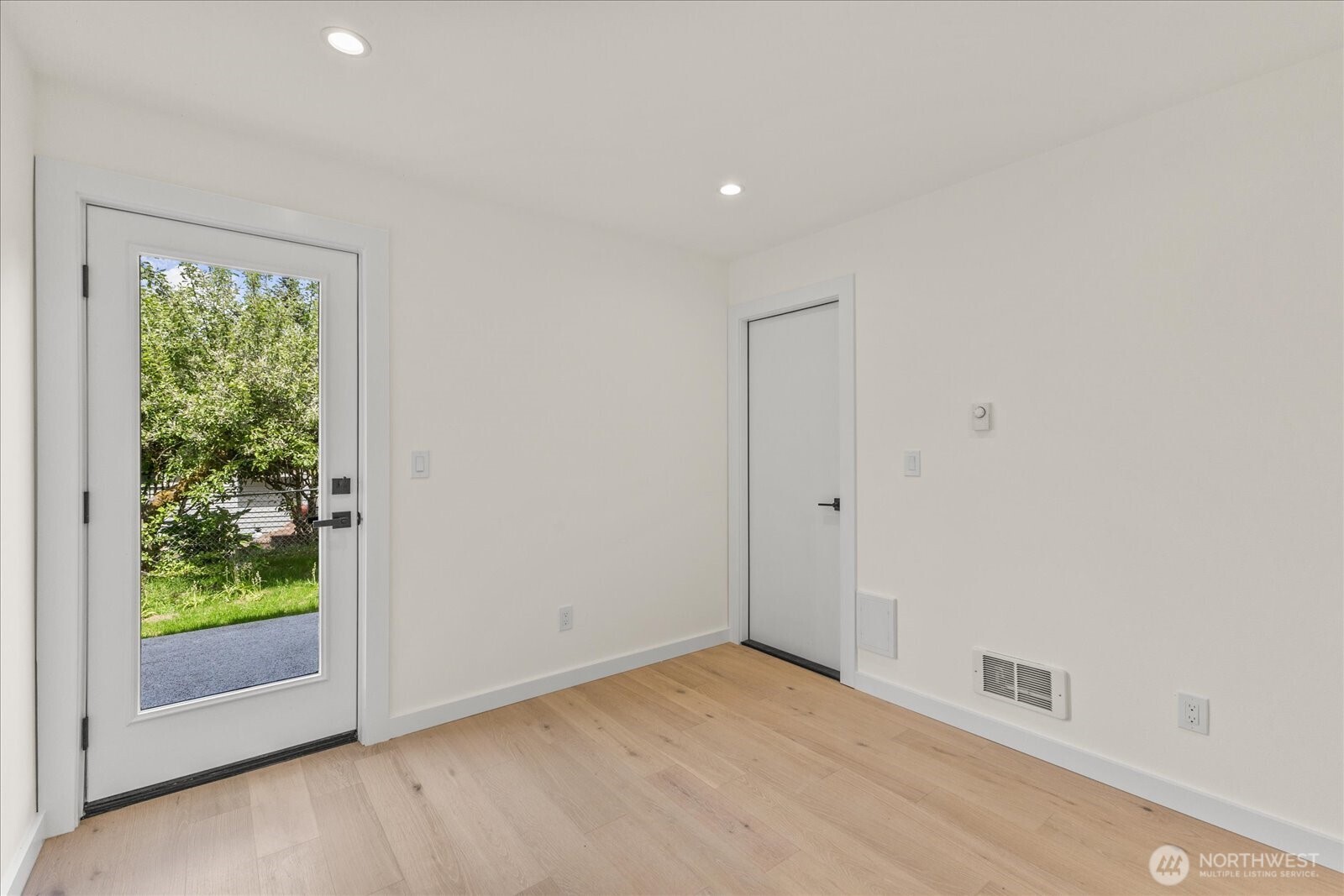 230 SW 183rd Street Normandy Park WA 98166