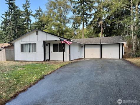 4374 Northgate Drive Oak Harbor WA 98277