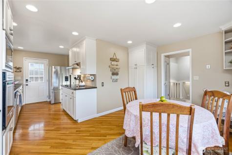 13635 SE 43rd Street Bellevue WA 98006