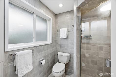 13635 SE 43rd Street Bellevue WA 98006