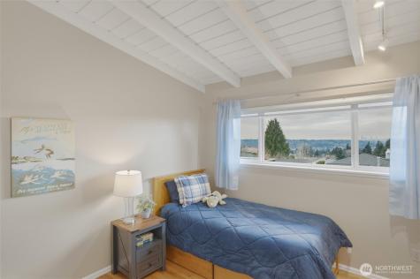 13635 SE 43rd Street Bellevue WA 98006