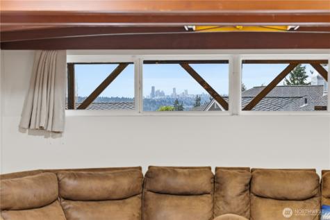 13635 SE 43rd Street Bellevue WA 98006