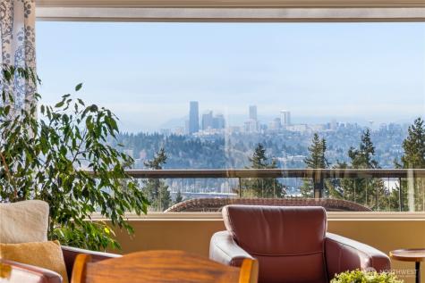 13635 SE 43rd Street Bellevue WA 98006