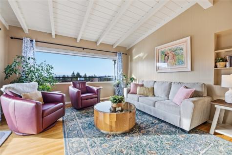 13635 SE 43rd Street Bellevue WA 98006