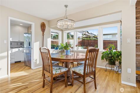 13635 SE 43rd Street Bellevue WA 98006