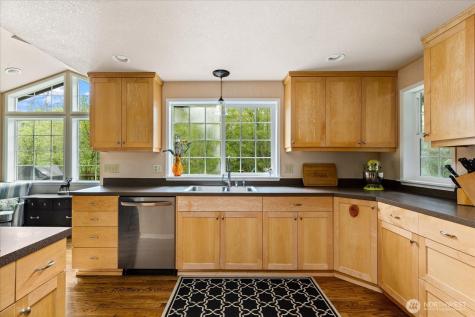 32 Ponderosa Drive Oak Harbor WA 98277
