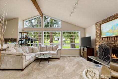 32 Ponderosa Drive Oak Harbor WA 98277
