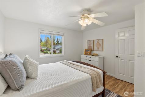 14301 101st Place NE Kirkland WA 98034