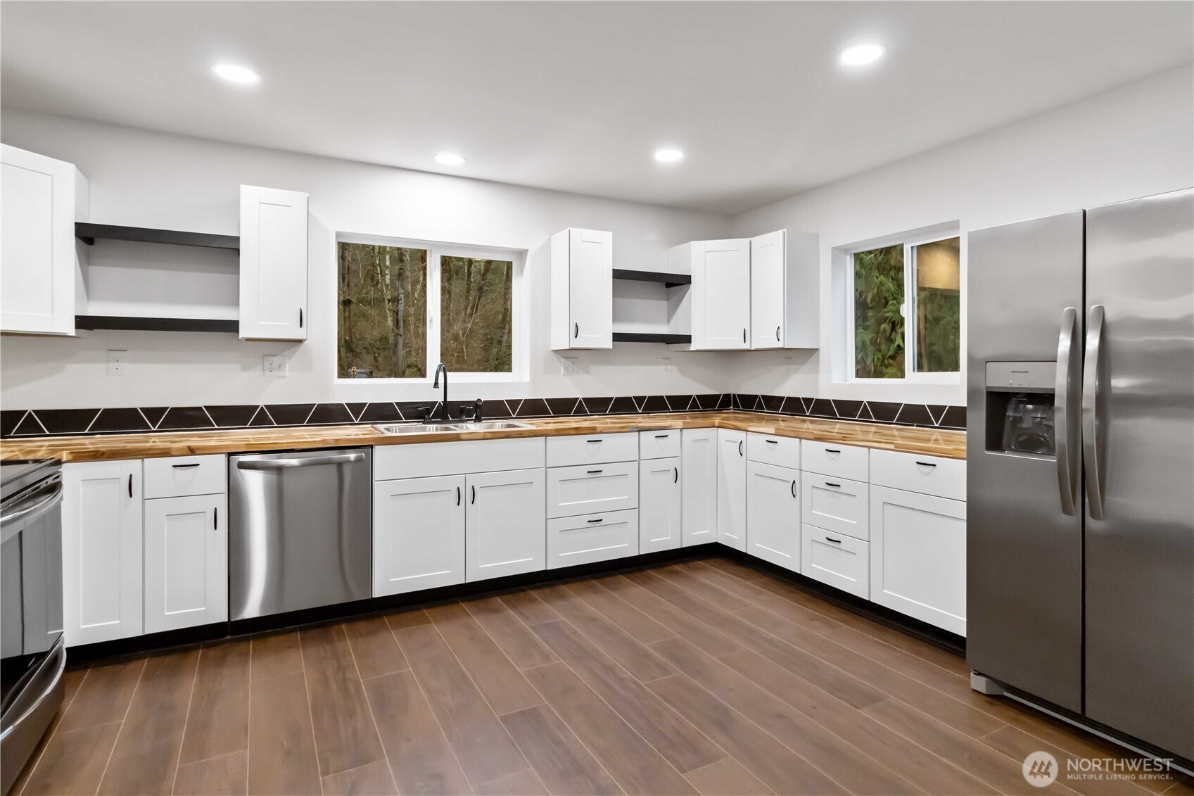 241 Oxbow Lake Lane Toledo WA 98591