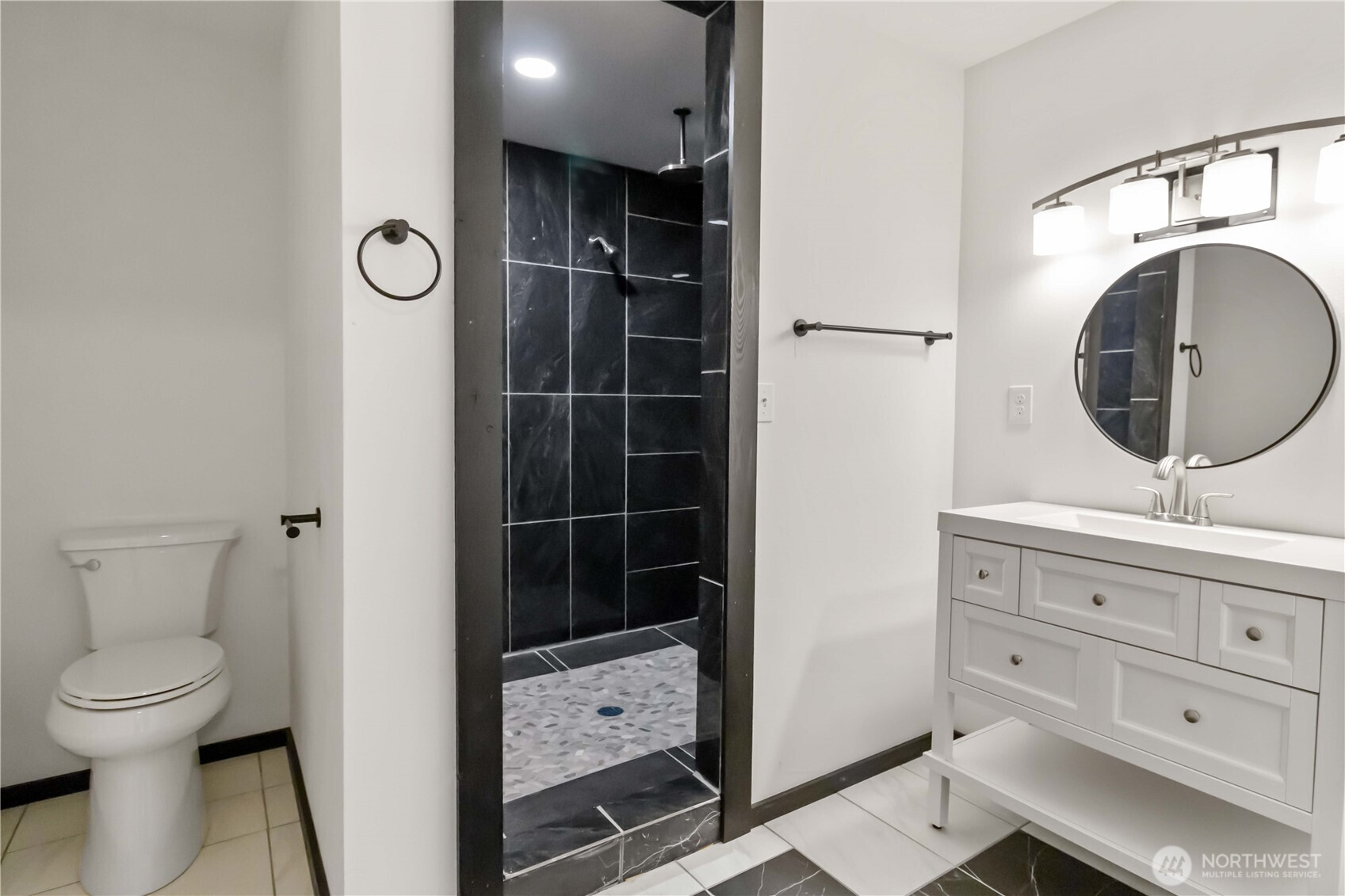 241 Oxbow Lake Lane Toledo WA 98591