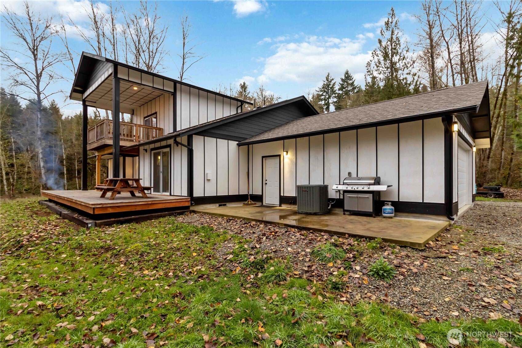 241 Oxbow Lake Lane Toledo WA 98591