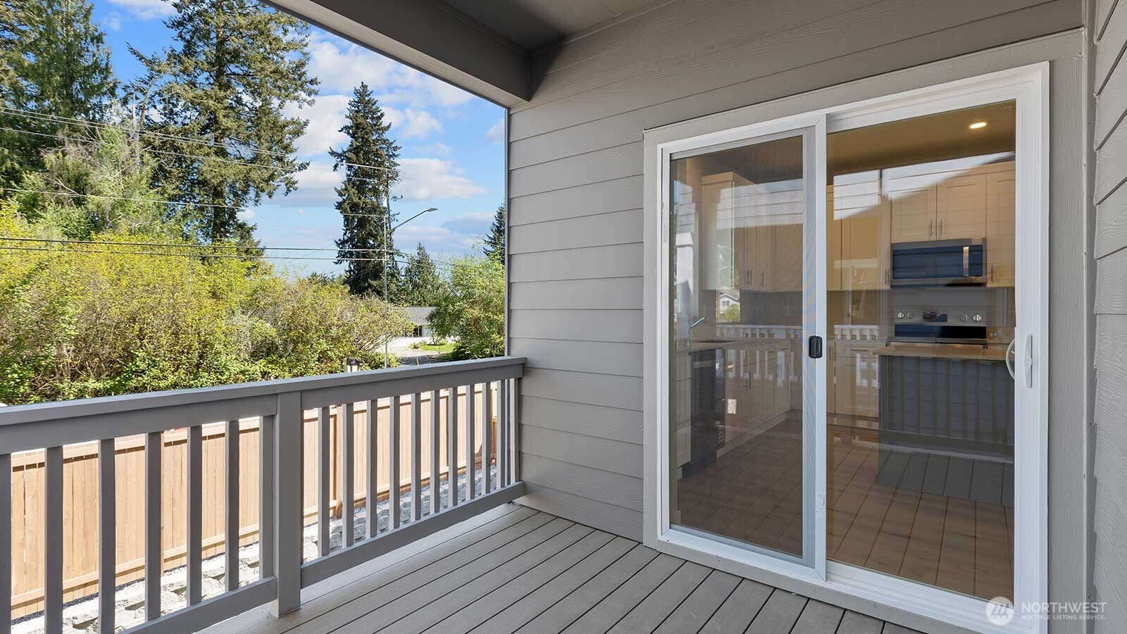 1023 138th Place SW Lynnwood WA 98087