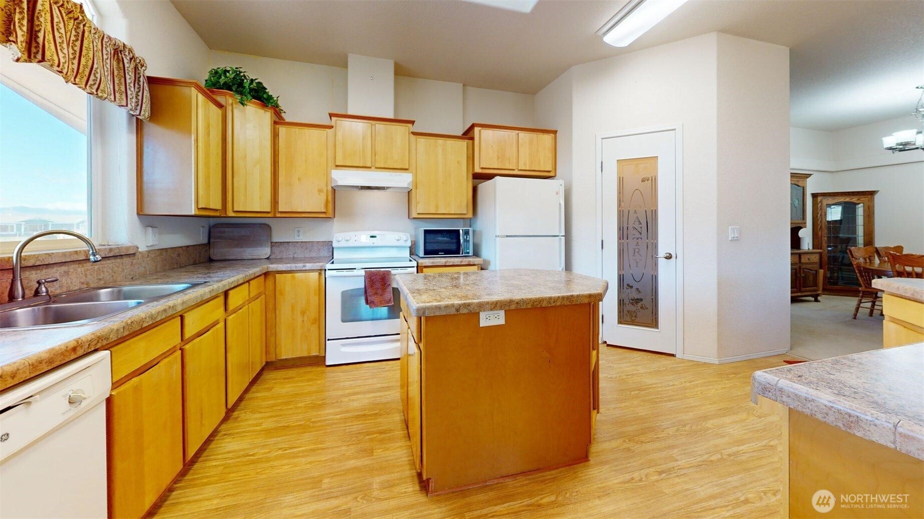 32 Valley View Drive Tonasket WA 98855