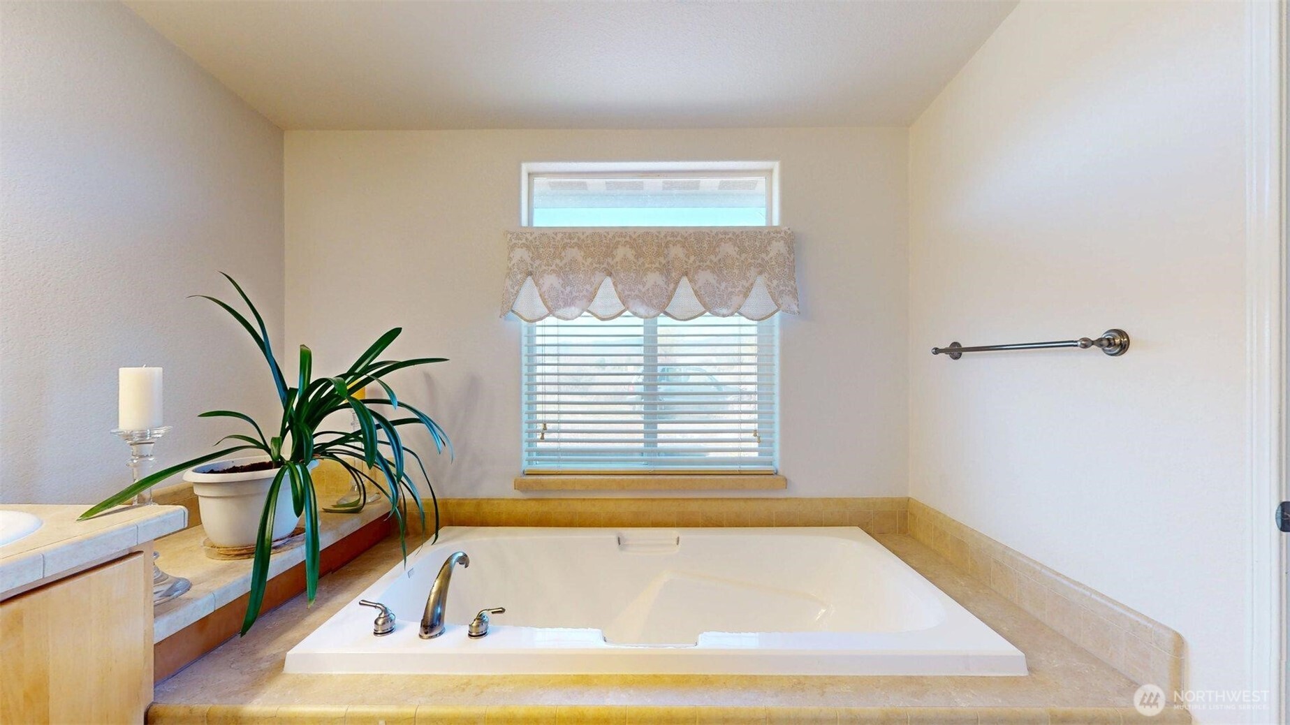 32 Valley View Drive Tonasket WA 98855