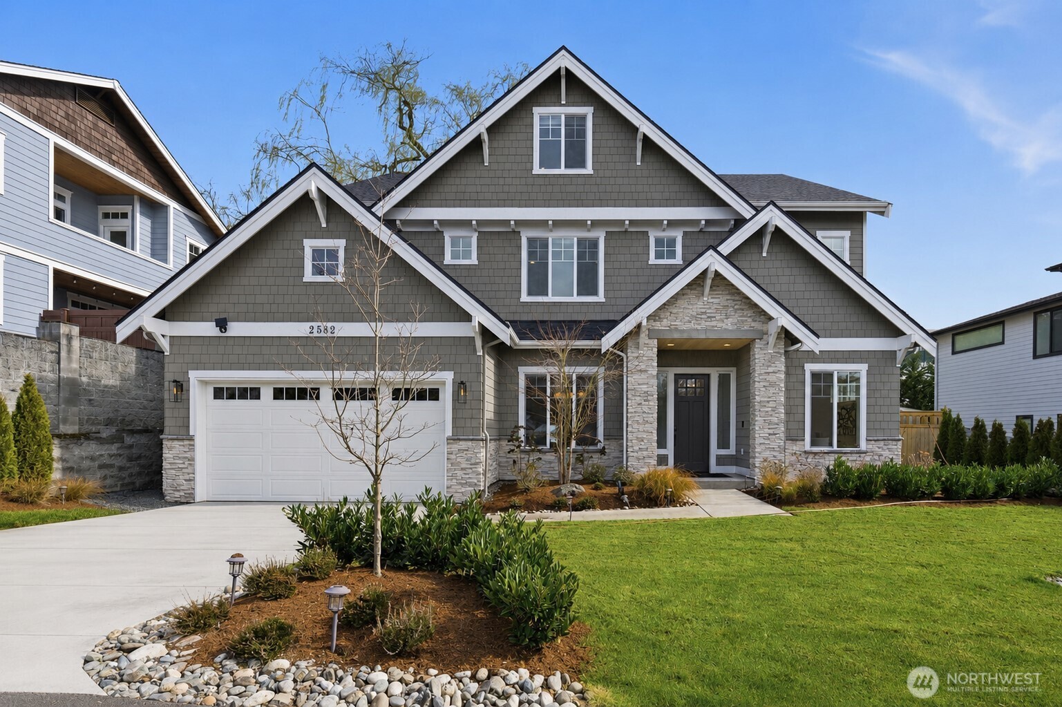 Bellevue WA, 2582 136TH Lane SE
