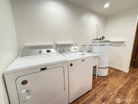 12043 Bartlett Avenue NE Seattle WA 98125