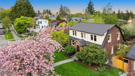 6856 17th Avenue NE Seattle WA 98115