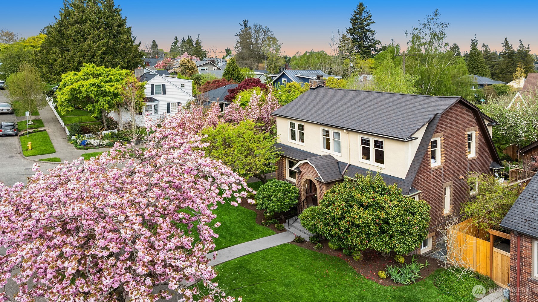 6856 17th Avenue NE Seattle WA 98115