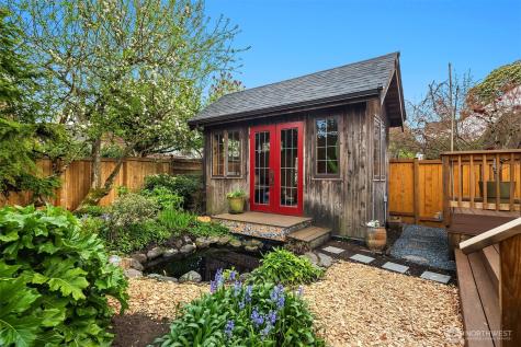 6856 17th Avenue NE Seattle WA 98115