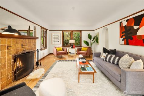 6856 17th Avenue NE Seattle WA 98115