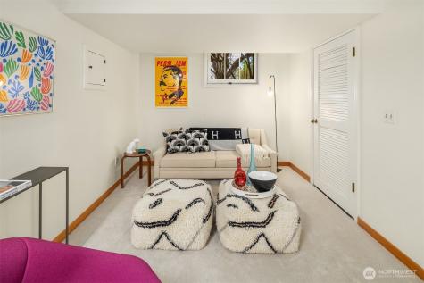 6856 17th Avenue NE Seattle WA 98115