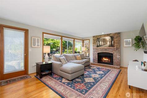 2423 240th Street SE Bothell WA 98021